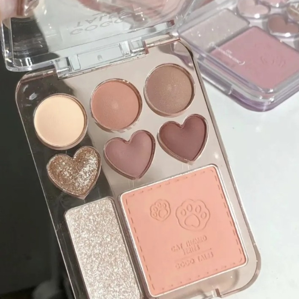 Neutral Pink & Gold Eyeshadow Palette - Brand: